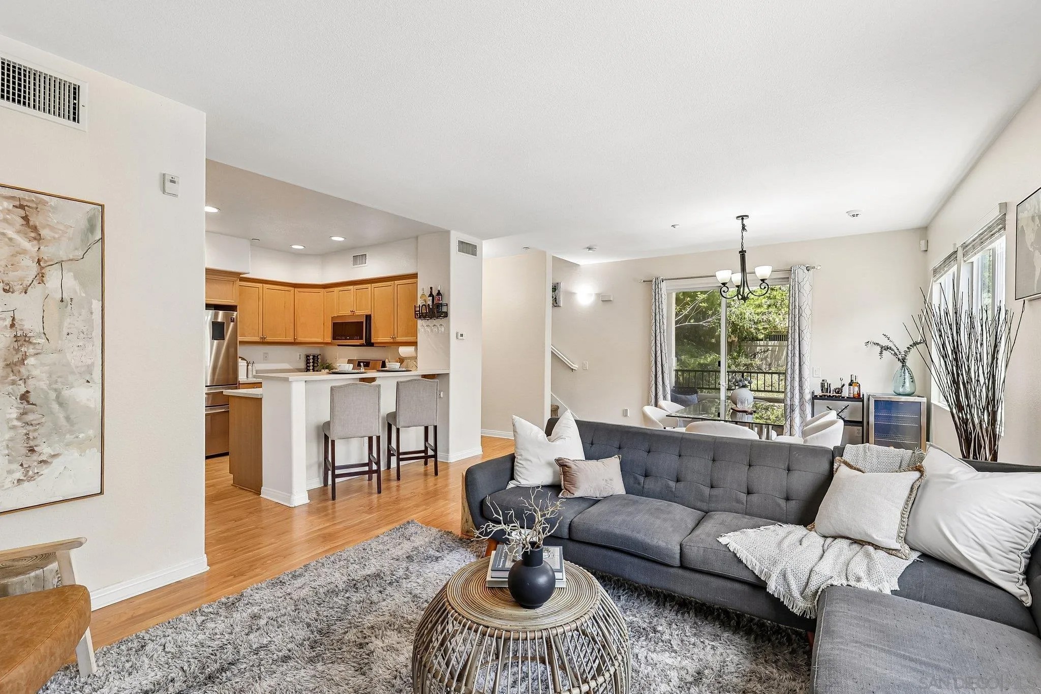 5444 Zeil Pl
