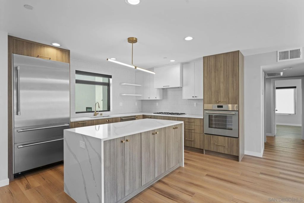 Photo of 809 Seacoast DR #2, Imperial Beach, CA 91932 (MLS # 260010862)