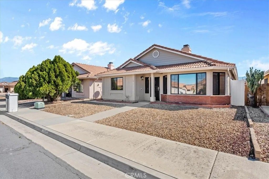 Photo of 782 Via Casitas Drive, Hemet, CA 92545 (MLS # OC26060017)