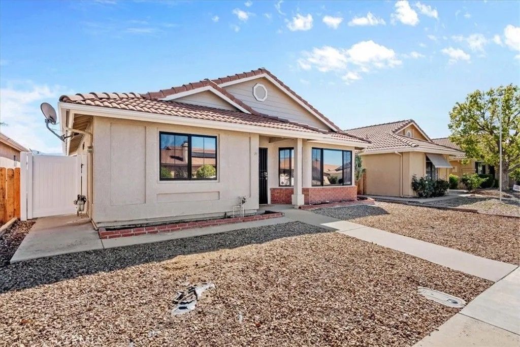 Photo of 782 Via Casitas Drive, Hemet, CA 92545 (MLS # OC26060017)