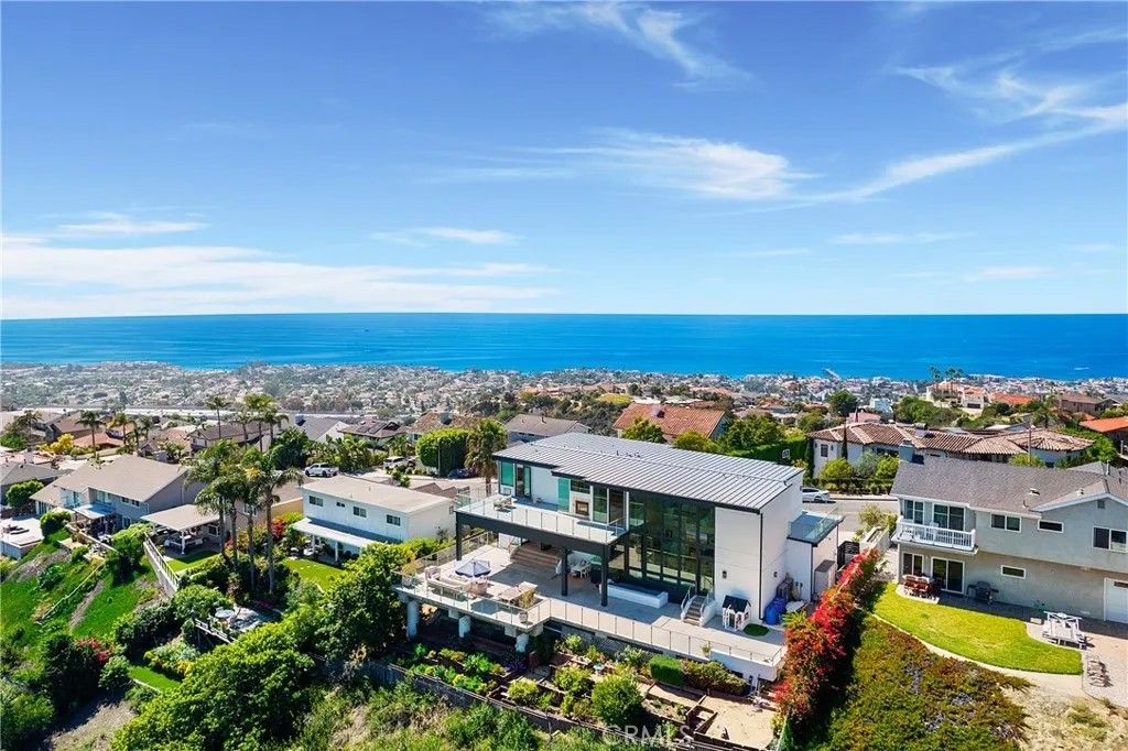 Photo of 875 Avenida Salvador, San Clemente, CA 92672 (MLS # OC26081677)