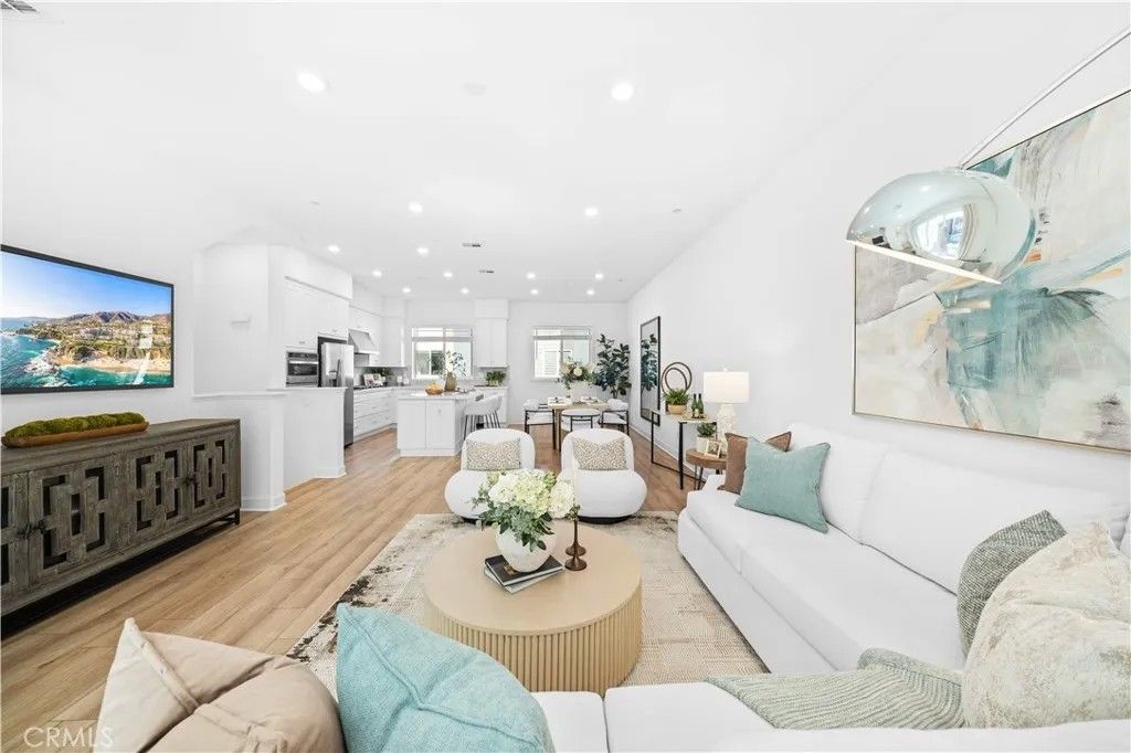 Photo of 344 Tank, Irvine, CA 92618 (MLS # OC25268040)