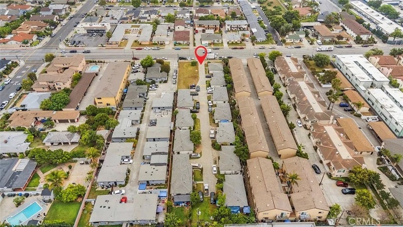 825 S Greenwood
