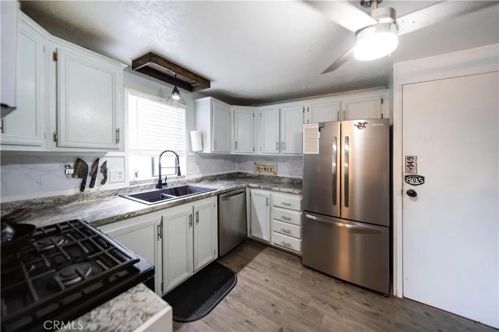 Photo of 33671 The Farm Rd, Wildomar, CA 92595 (MLS # SW26032534)