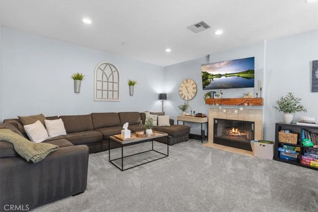4939 Plumtree Court