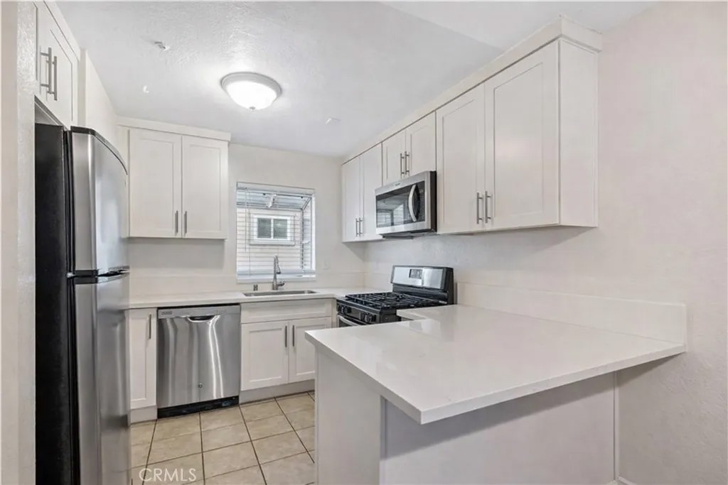 334 S Walnut Avenue