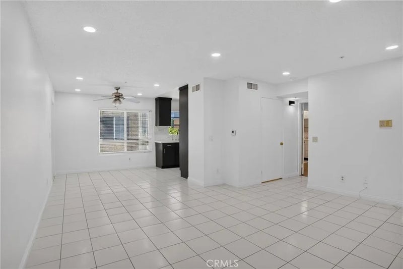 8828 Burnet Ave 9