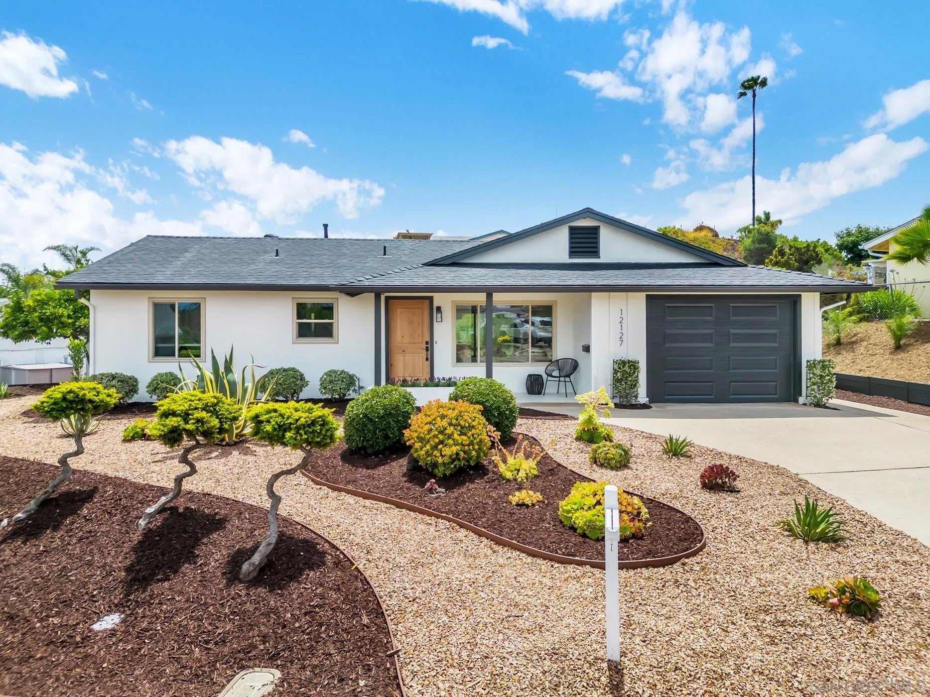 12127 Santiago Rd W
