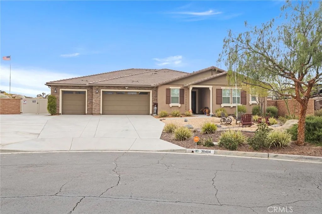 30404 Canyon Point Circle