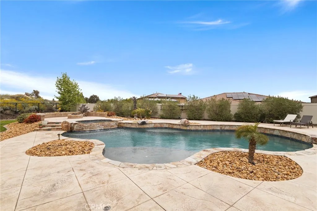 30404 Canyon Point Circle