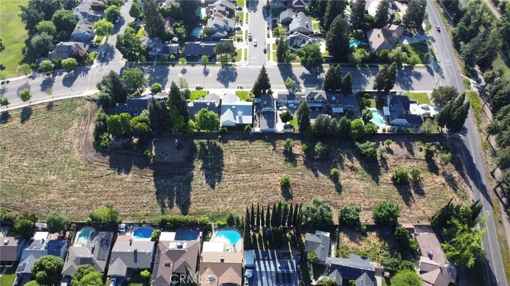 1800 E South Bear Creek