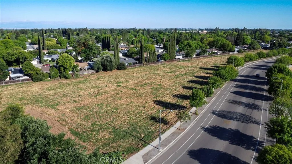 1800 E South Bear Creek
