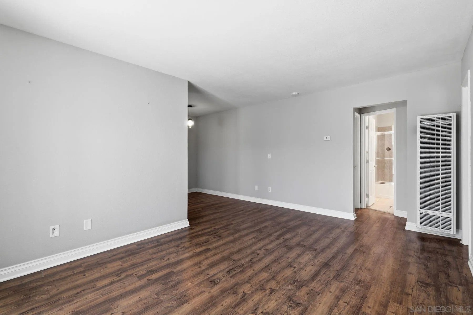4747 Hamilton 12