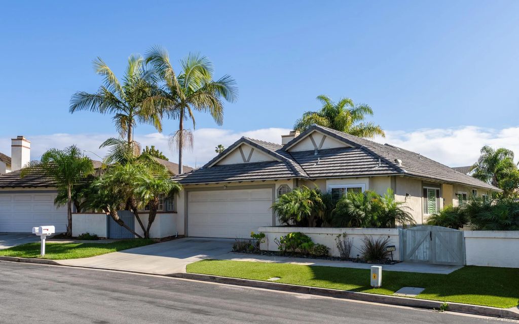 Photo of 1237 Chambord Court, Oceanside, CA 92054 (MLS # 2600678)