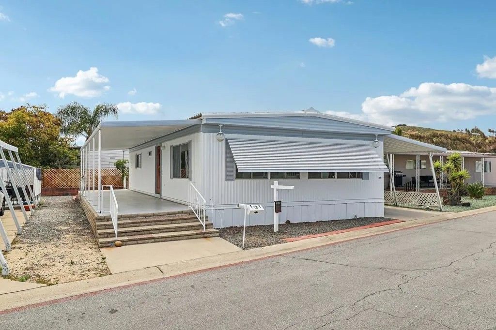 Photo of 78 El Prado Ln, Oceanside, CA 92058 (MLS # PTP2603213)