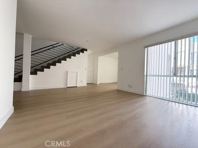 116 W Maple Street 16