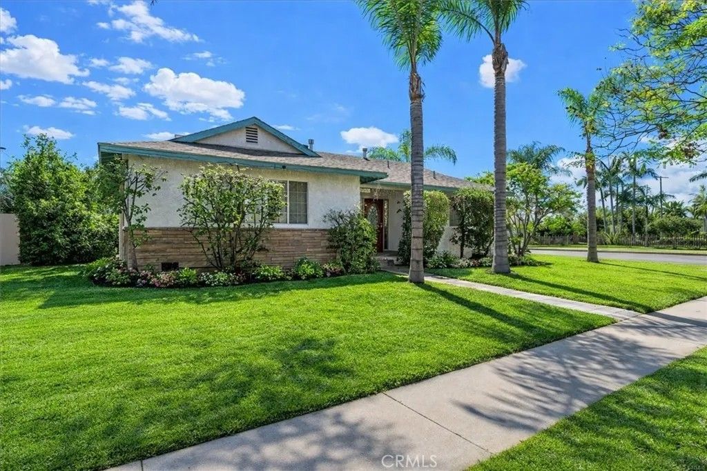 Photo of 9370 Dorrington, Arleta, CA 91331 (MLS # FR26070380)