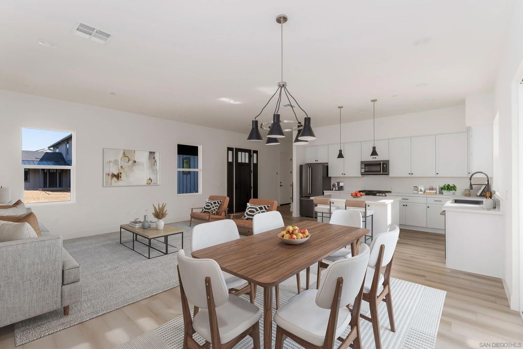 Photo of 702 Passion Court, Vista, CA 92083 (MLS # 260009439)