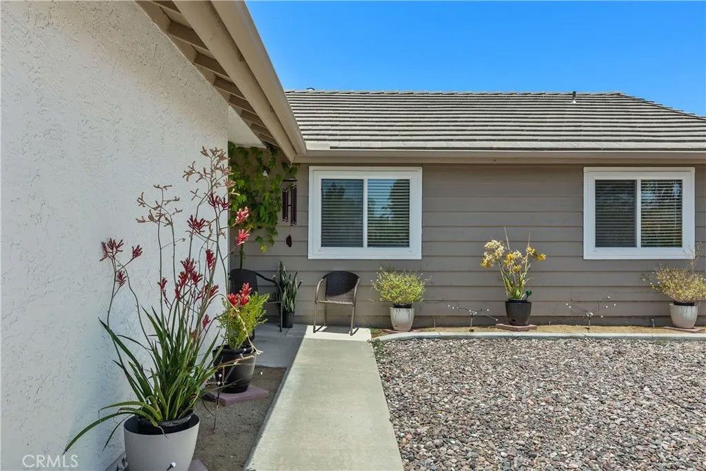 5612 Old Ranch