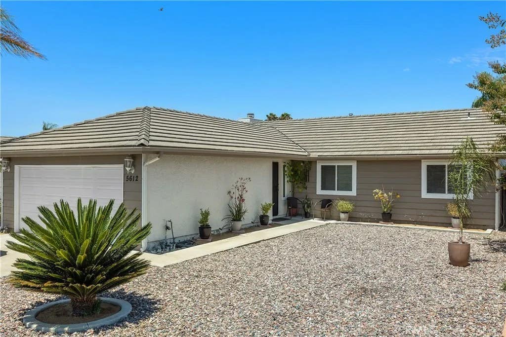 Photo of 5612 Old Ranch, Oceanside, CA 92057 (MLS # SW26076366)