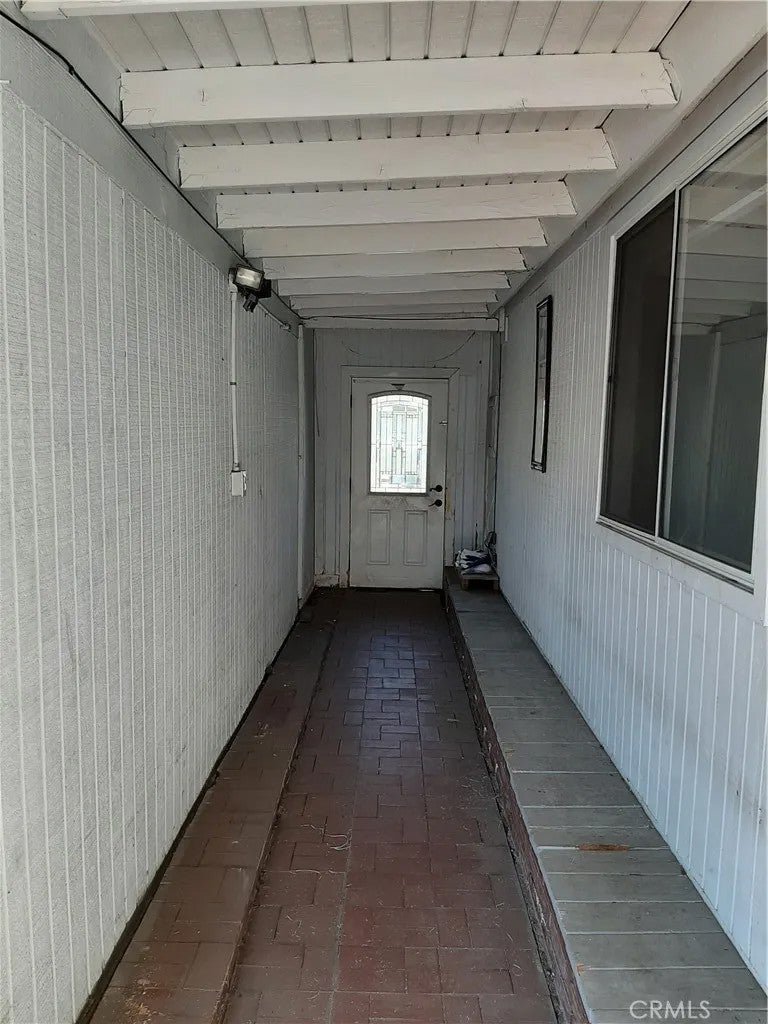 1652 Home Terrace