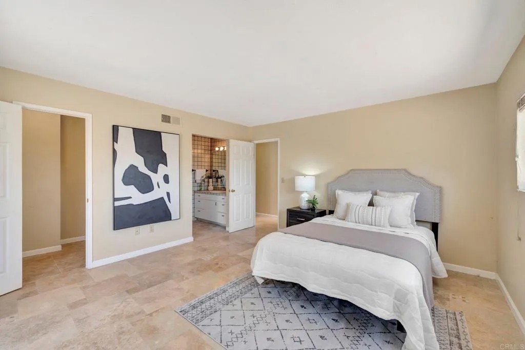 5623 JOCKEY WAY