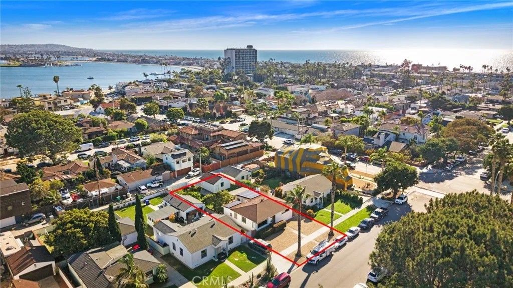 Photo of 1021 Reed Ave, San Diego, CA 92109 (MLS # PW26040879)