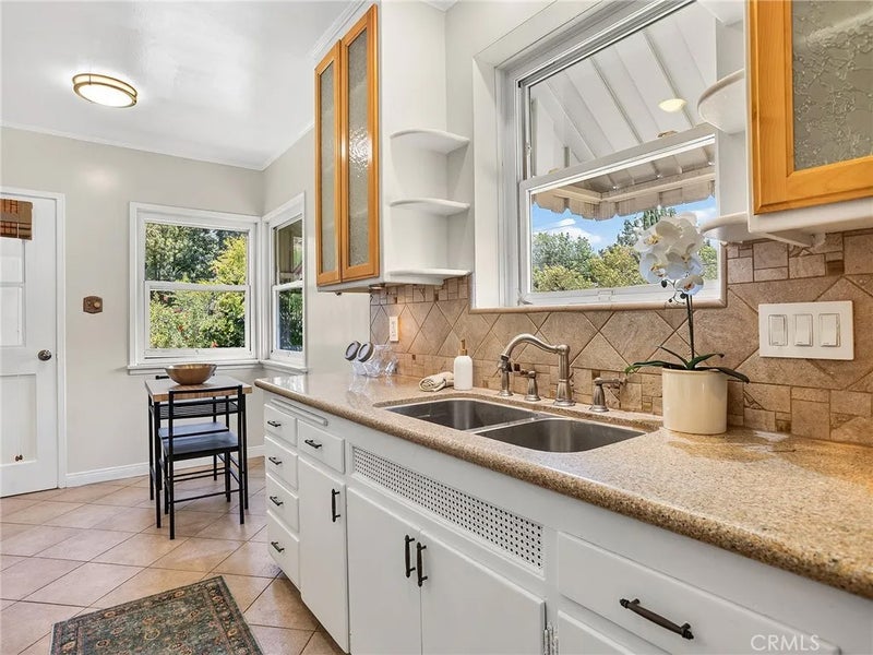 524 S Bel Aire Drive