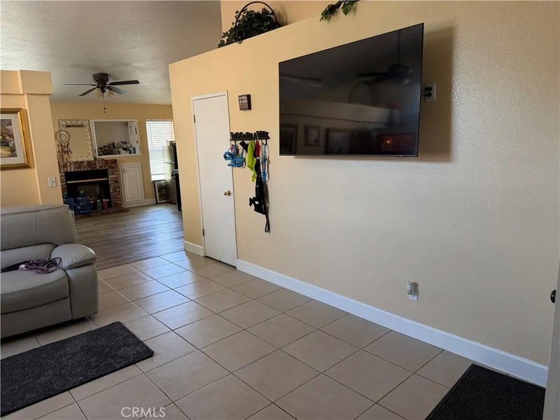 7050 Prestwick