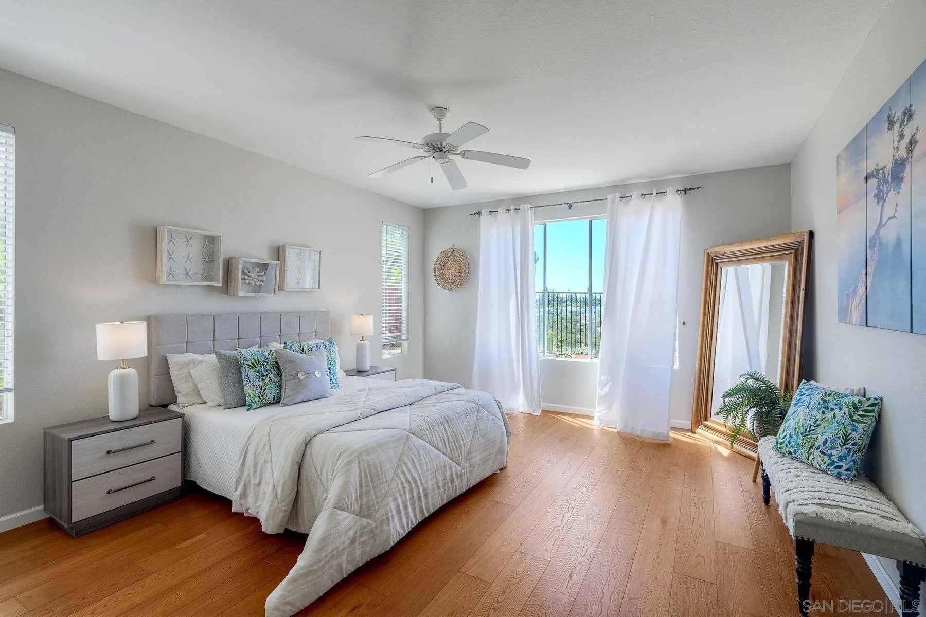 1469 TURQUOISE DRIVE
