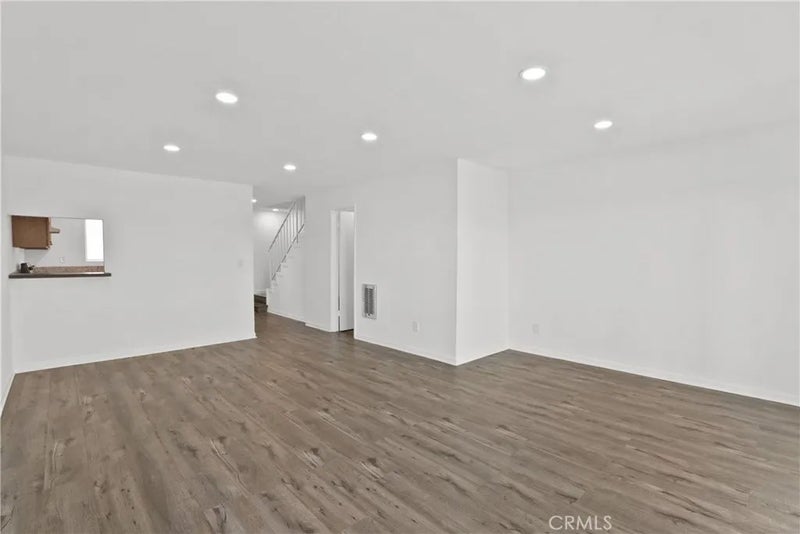 730 N Eucalyptus Ave 25