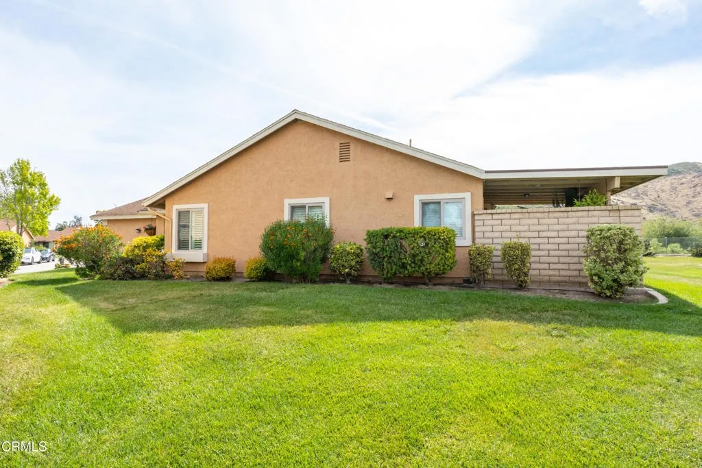 40027 Village 40