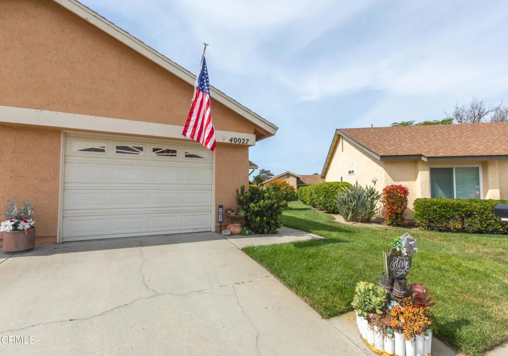 40027 Village 40
