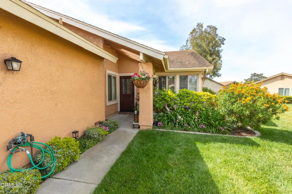 40027 Village 40