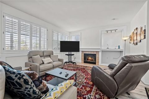 Tiny photo for 39823 Hillsboro Circle, Murrieta, CA 92562 (MLS # ND25251171)