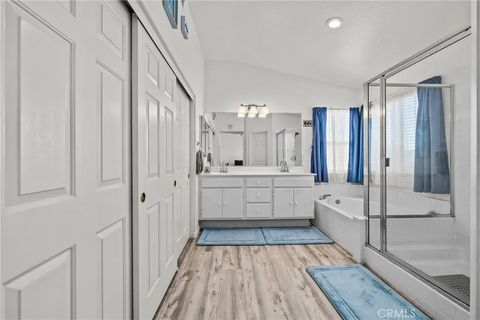 Tiny photo for 39823 Hillsboro Circle, Murrieta, CA 92562 (MLS # ND25251171)