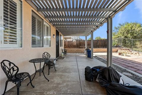 Tiny photo for 39823 Hillsboro Circle, Murrieta, CA 92562 (MLS # ND25251171)