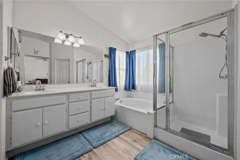 Tiny photo for 39823 Hillsboro Circle, Murrieta, CA 92562 (MLS # ND25251171)