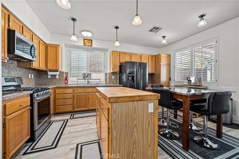 Tiny photo for 39823 Hillsboro Circle, Murrieta, CA 92562 (MLS # ND25251171)