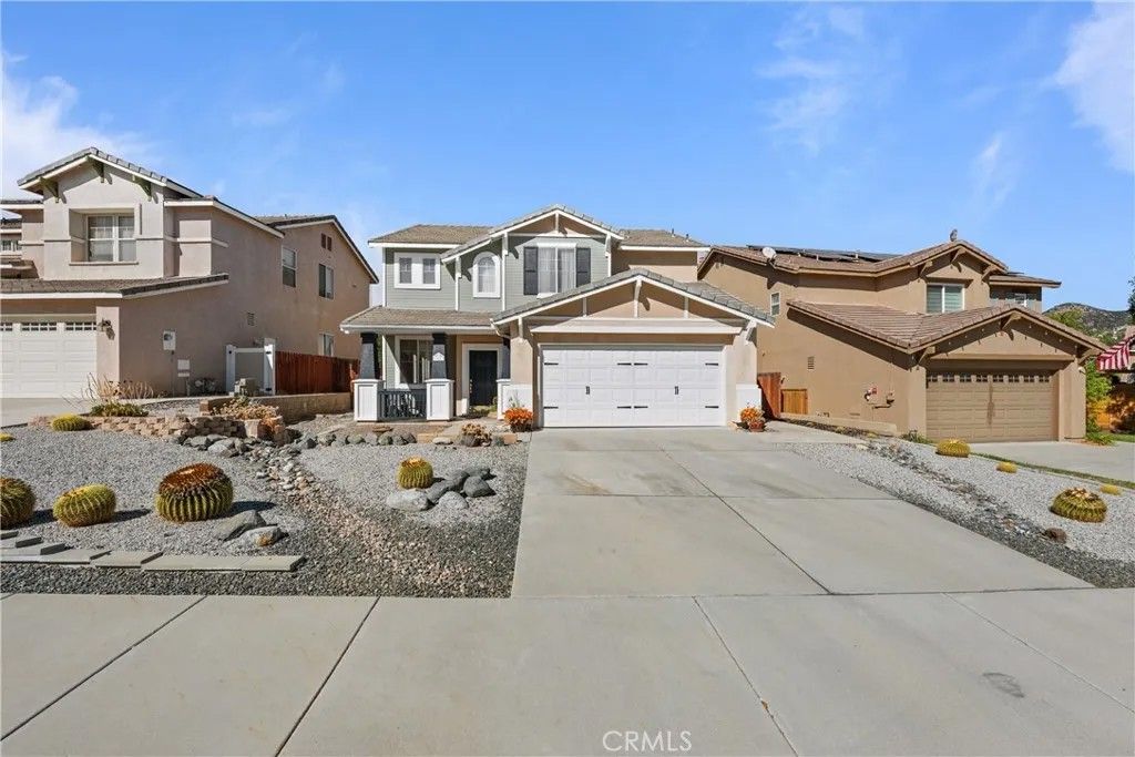 Photo of 39823 Hillsboro Circle, Murrieta, CA 92562 (MLS # ND25251171)