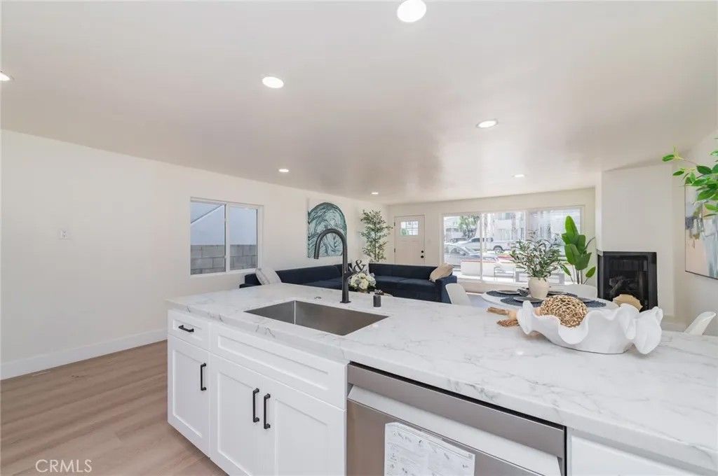 Photo of 920 W Balboa Blvd, Newport Beach, CA 92661 (MLS # NP26064179)