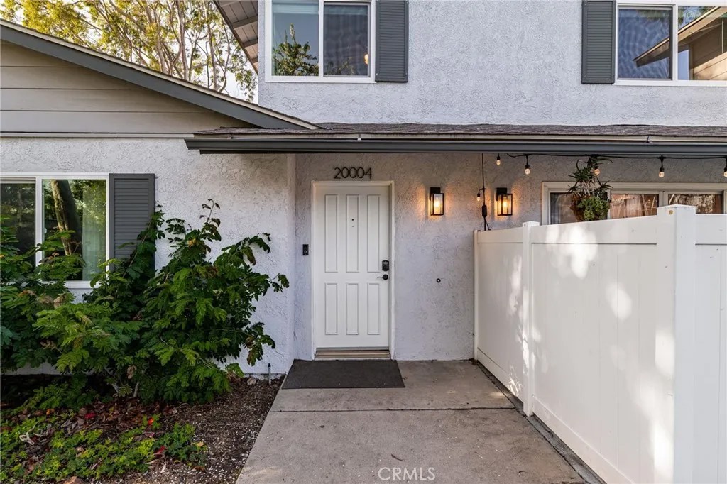 20004 Waverly Glen 46