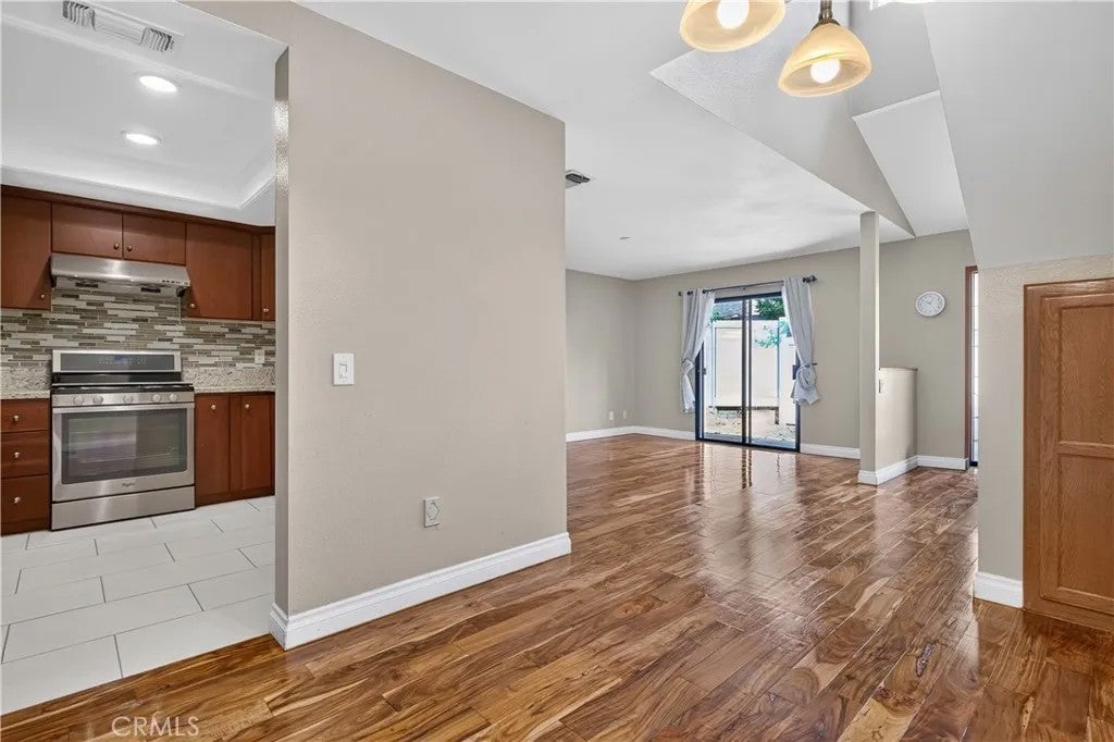 615 Monterey E