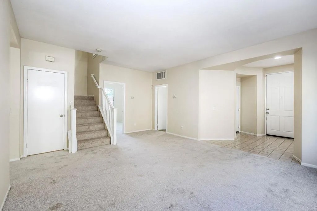 1425 Long View Drive