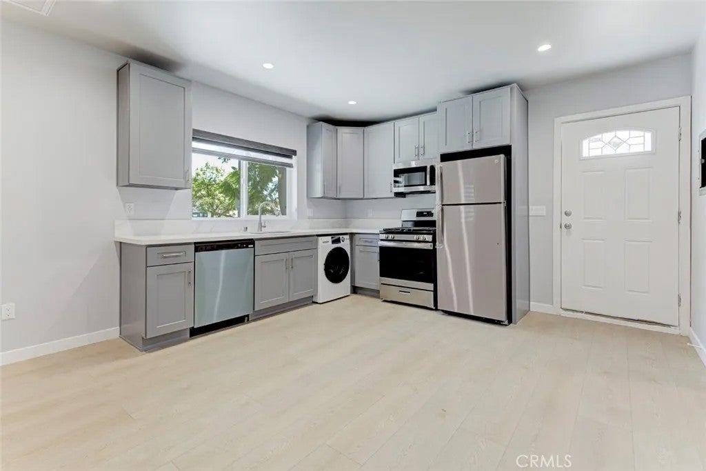 Photo of 13473 Mission Tierra Way, Granada Hills, CA 91344 (MLS # GD26189488)
