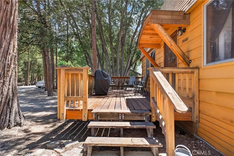 25151 Wrightwood