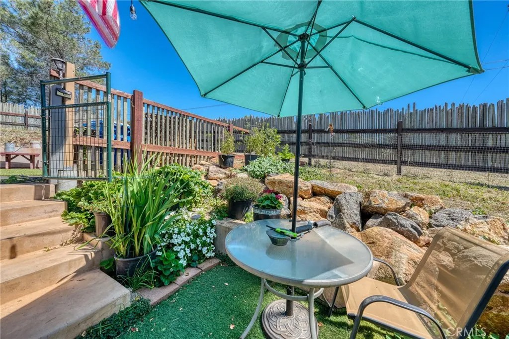 21738 Yankee Valley
