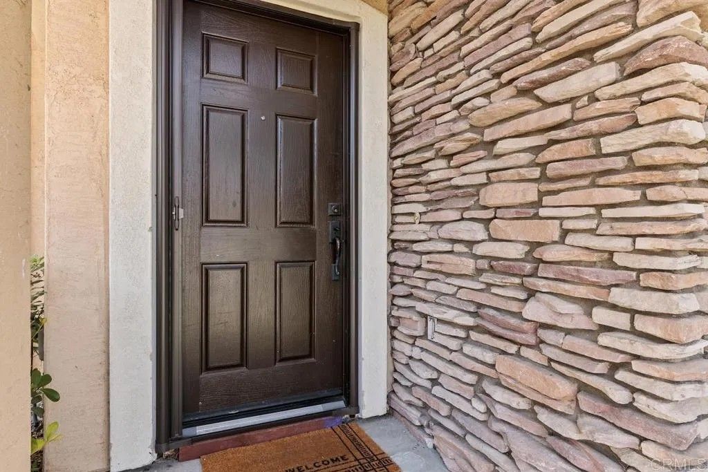 Photo of 2119 SAND CREST Way, San Marcos, CA 92078 (MLS # NDP2510168)