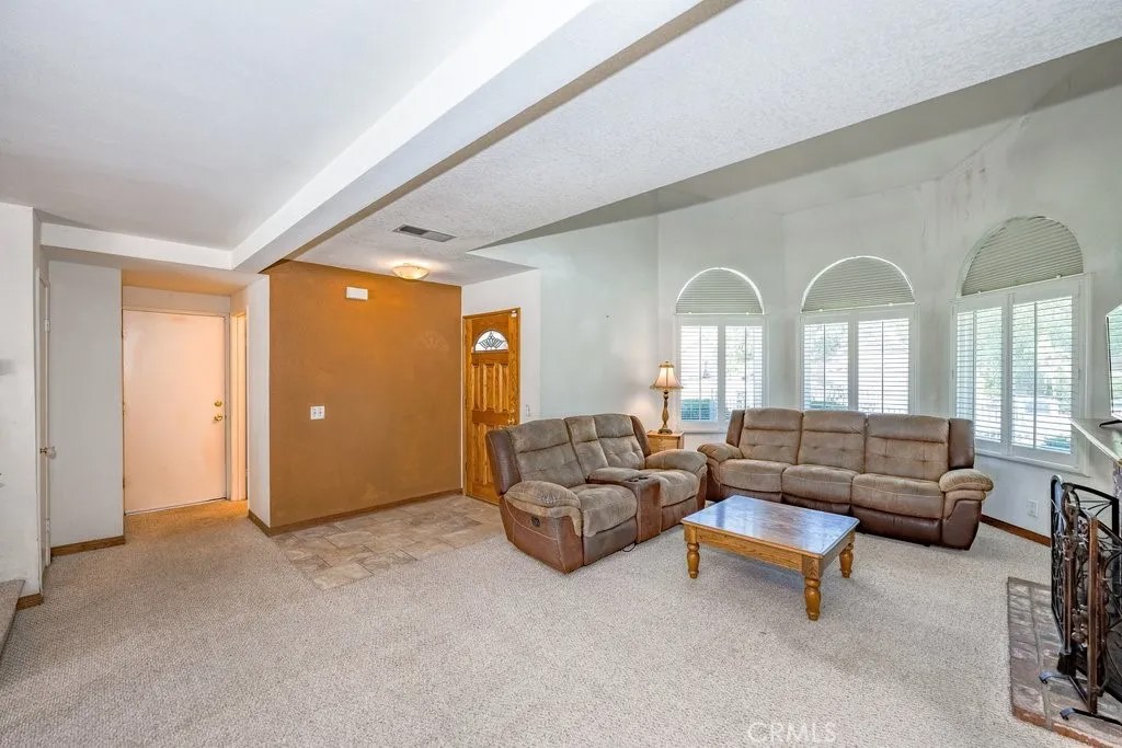 29272 Poppy Meadow