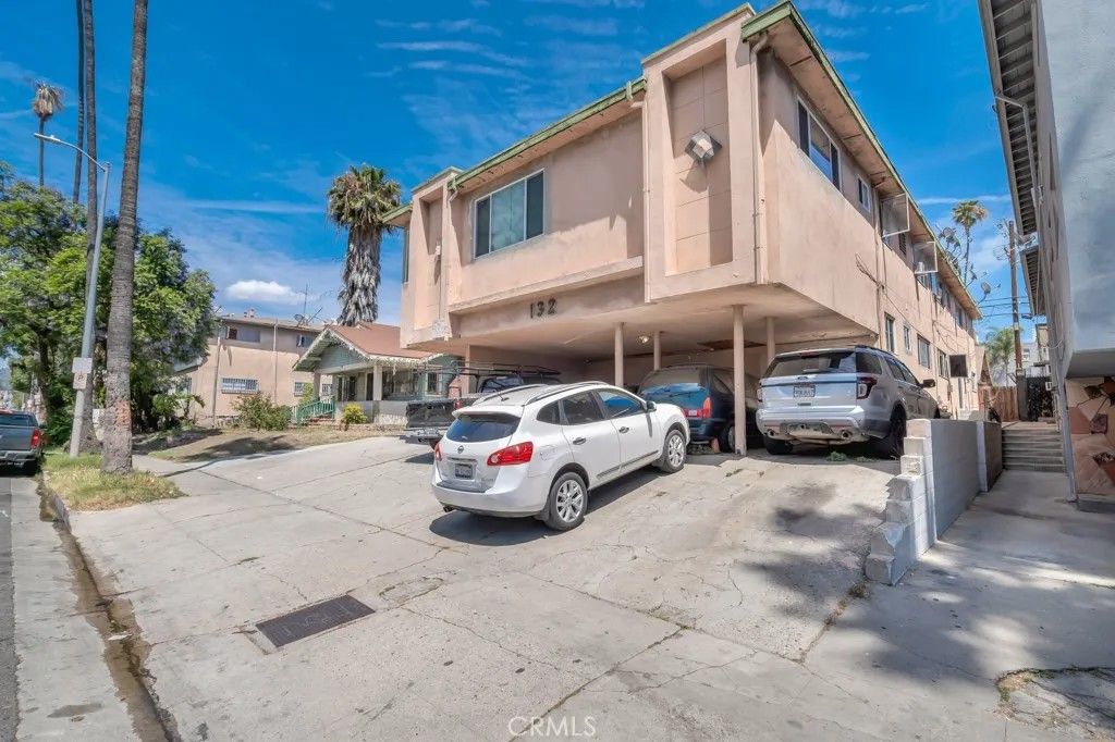 Photo of 132 N Normandie Ave, Los Angeles, CA 90004 (MLS # SR26094522)